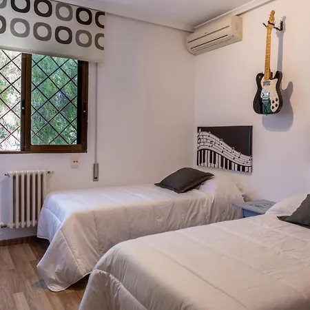 Villa Gran Chalet Centrico Con Piscina Y Bbq Privada A 5 Minutos Playa *