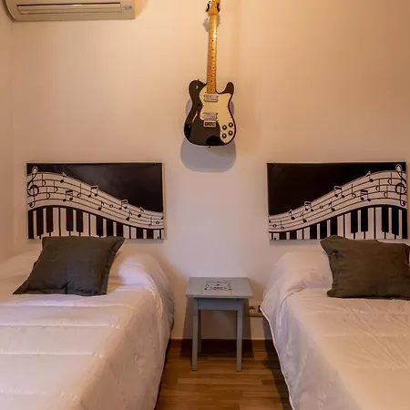 Villa Gran Chalet Centrico Con Piscina Y Bbq Privada A 5 Minutos Playa *